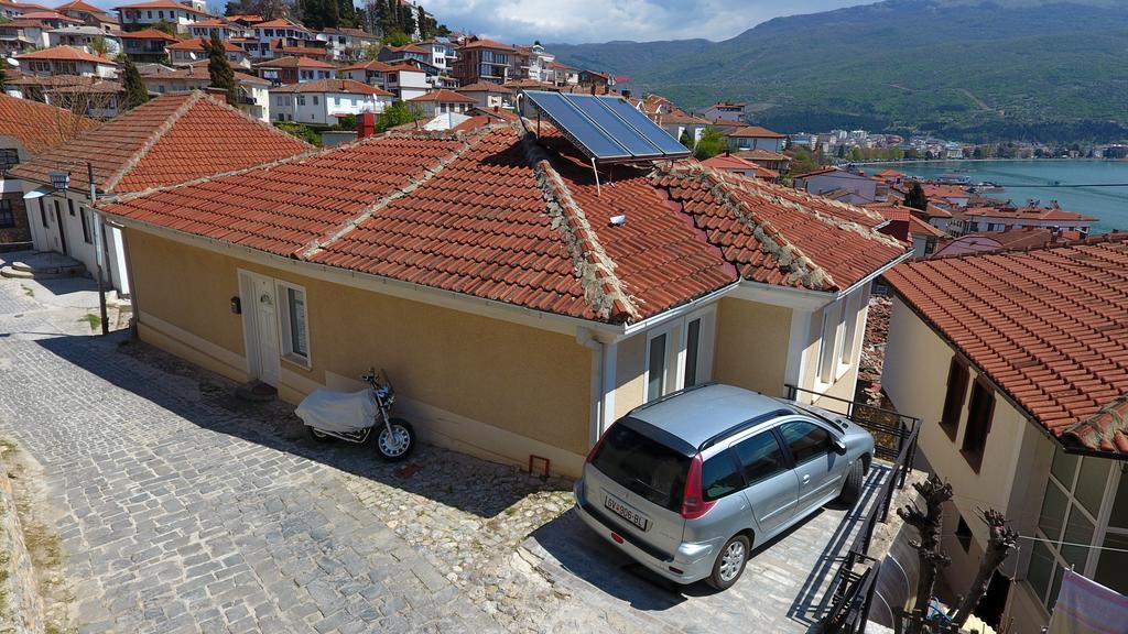 Apartment And Studio Damjan Ohrid Esterno foto