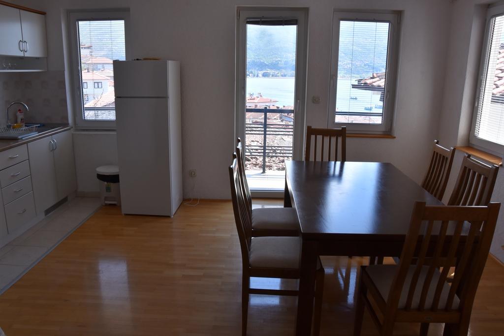 Apartment And Studio Damjan Ohrid Esterno foto