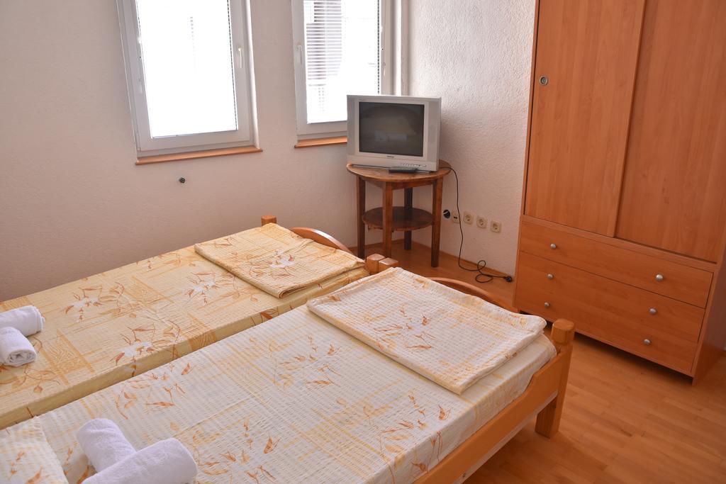 Apartment And Studio Damjan Ohrid Esterno foto